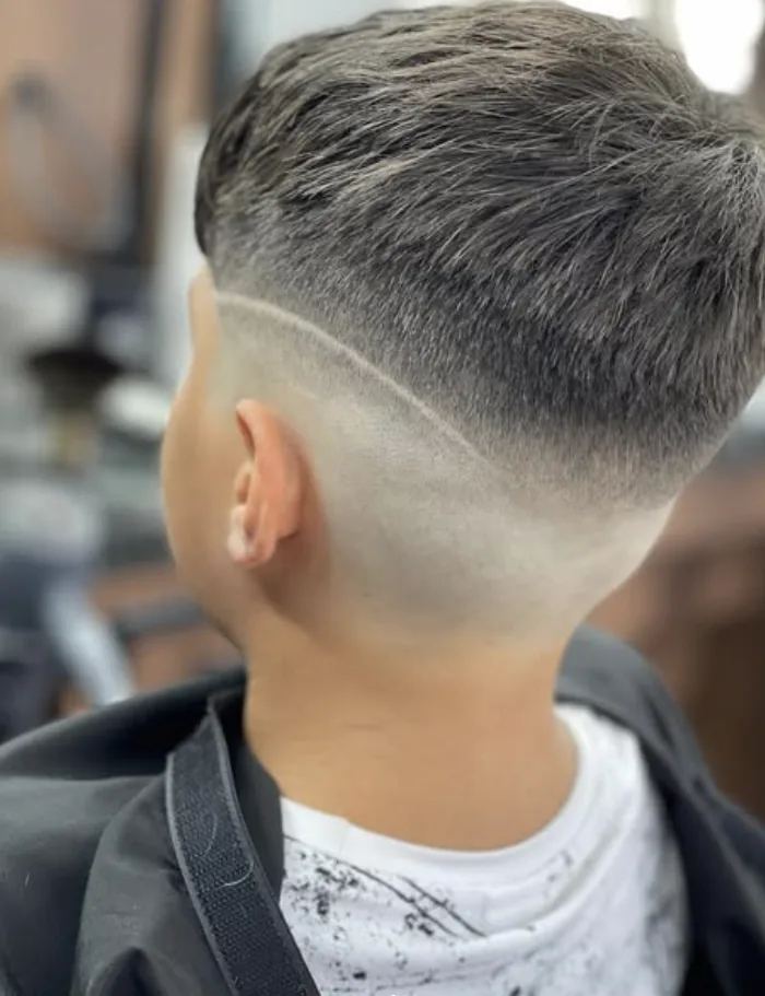 Rückansicht eines präzisen Fades